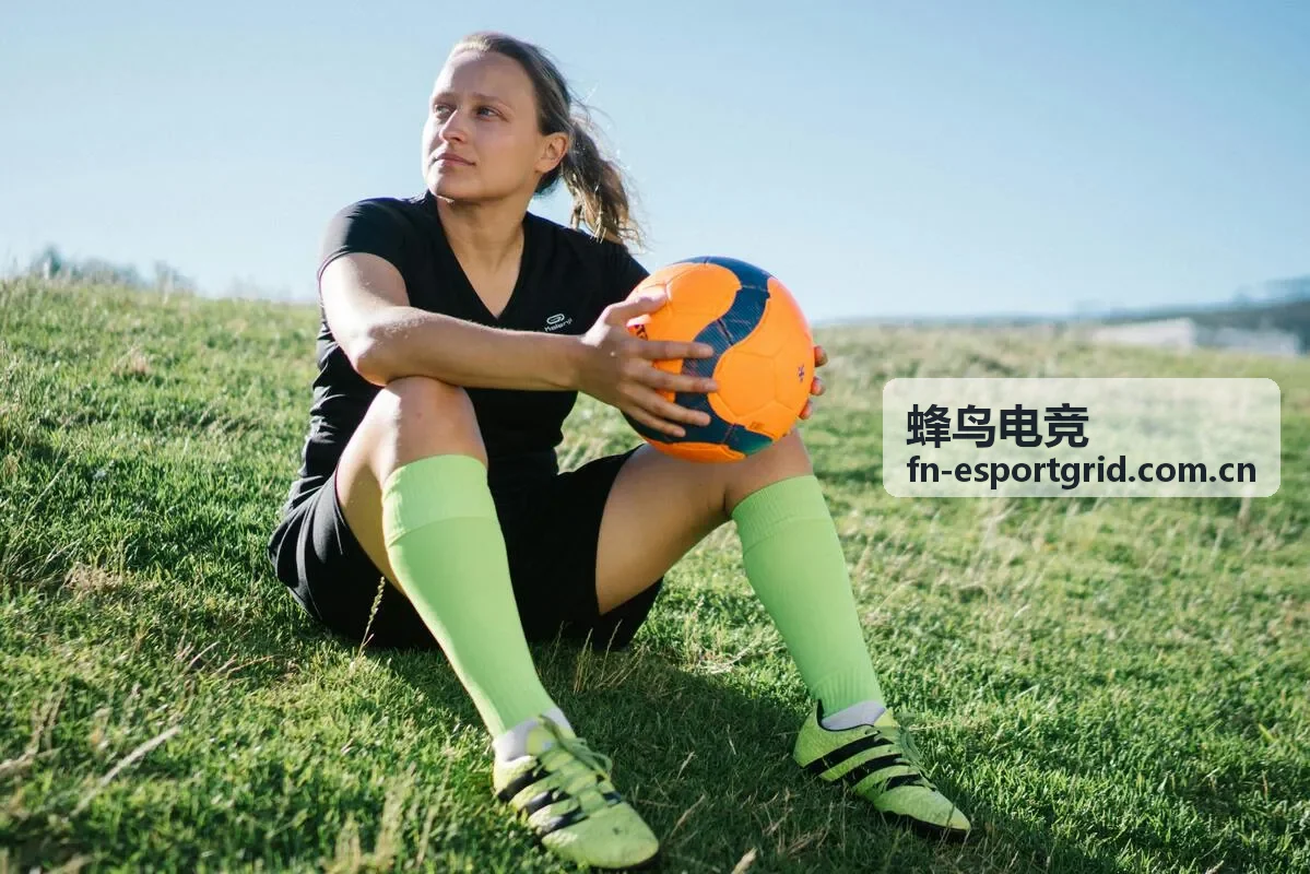 蜂鸟电竞赛事现场与对局观察内容
